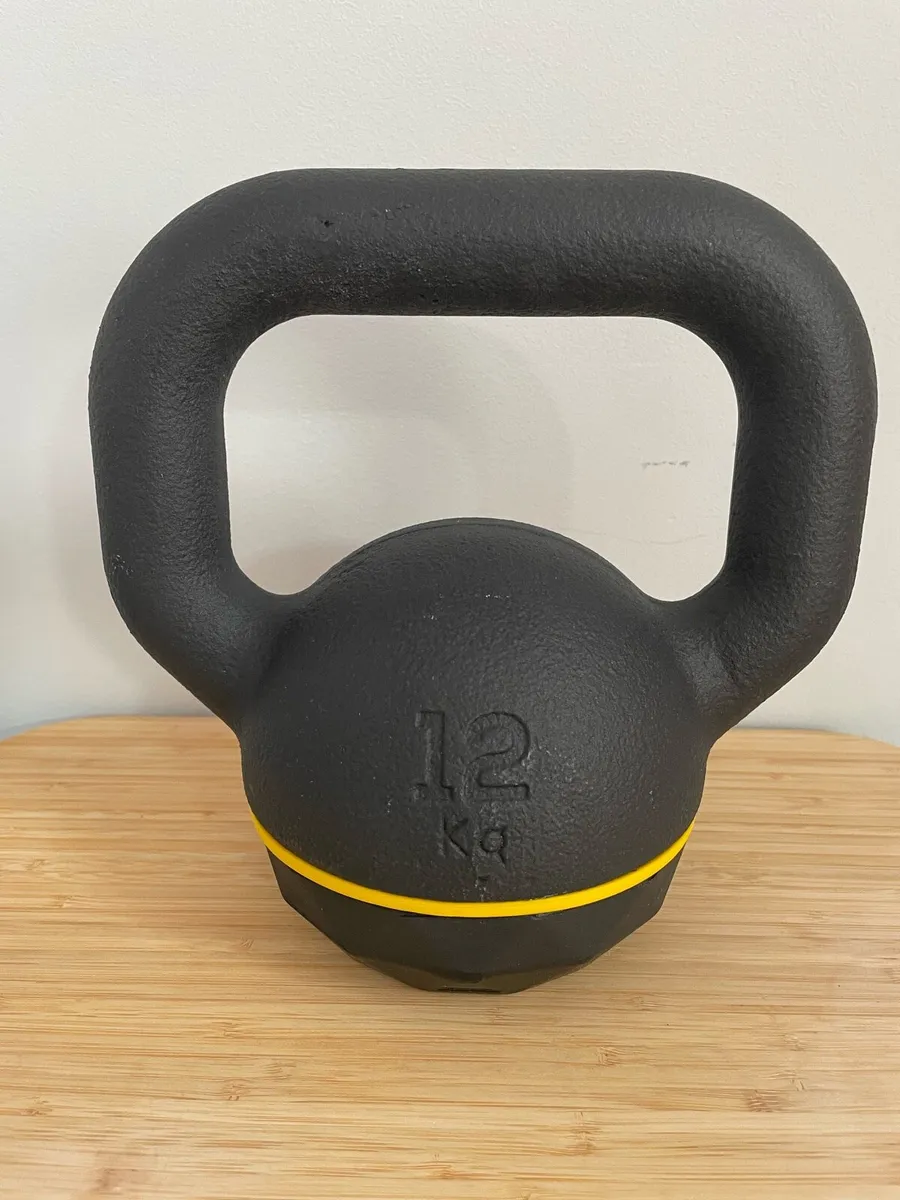 12kg Cast iron Kettlebell
