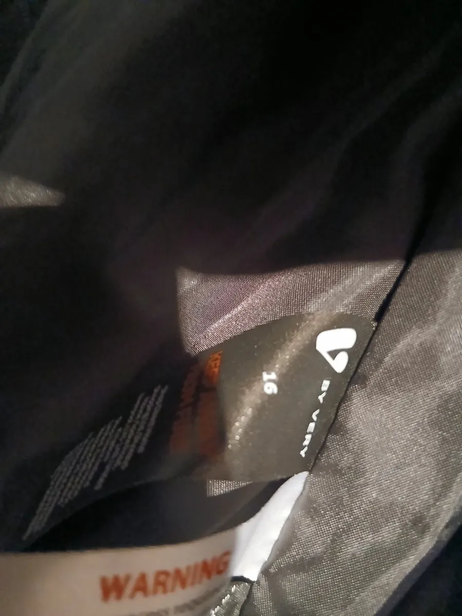 Jacket - Image 3