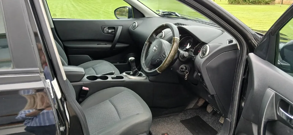 Nissan Qashqai 2011 - Image 4