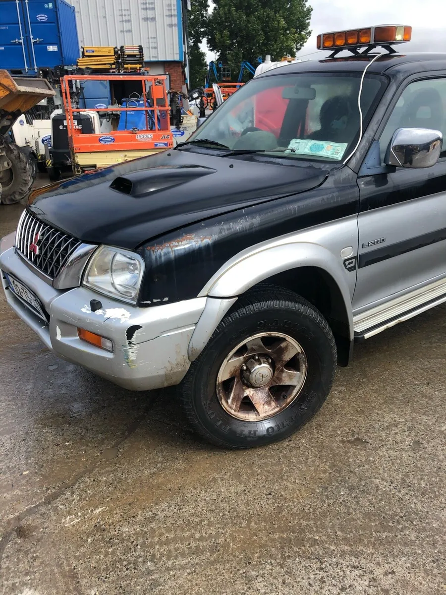 L200 - Image 4
