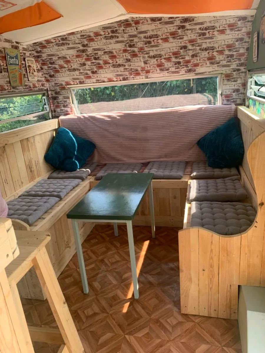 Handmade rustic corner seating - Image 4