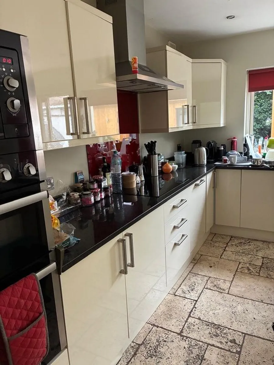 Kitchen - Image 1