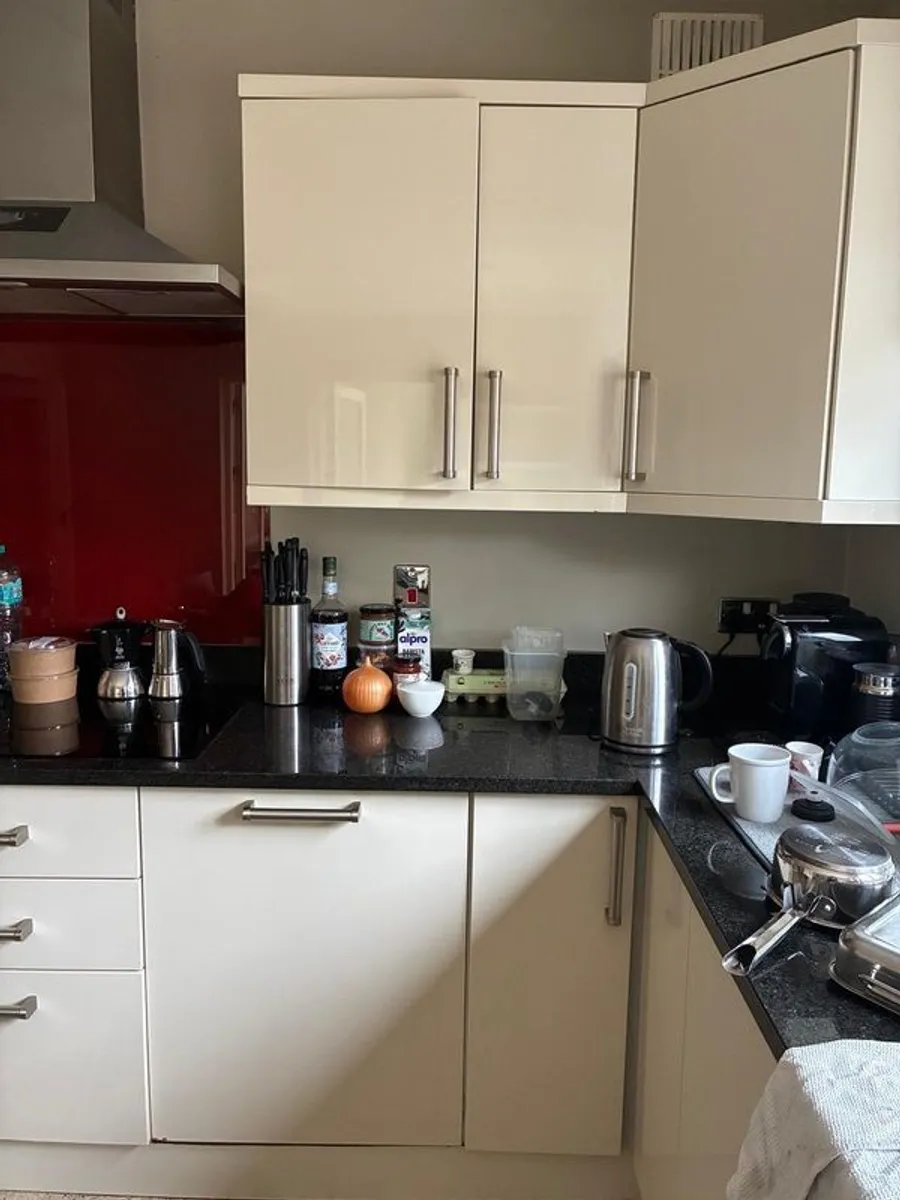 Kitchen - Image 2