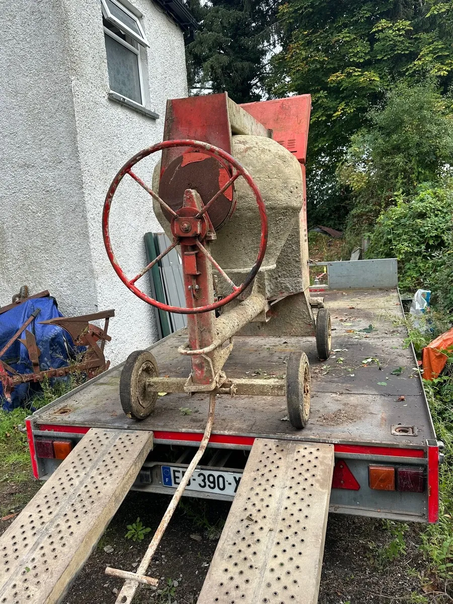 Ifor Williams 14 foot flatbed trailer - Image 2
