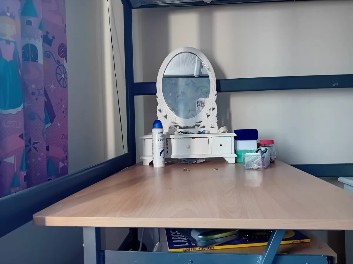 4 things desk , locker dresser unit and bed - Image 2