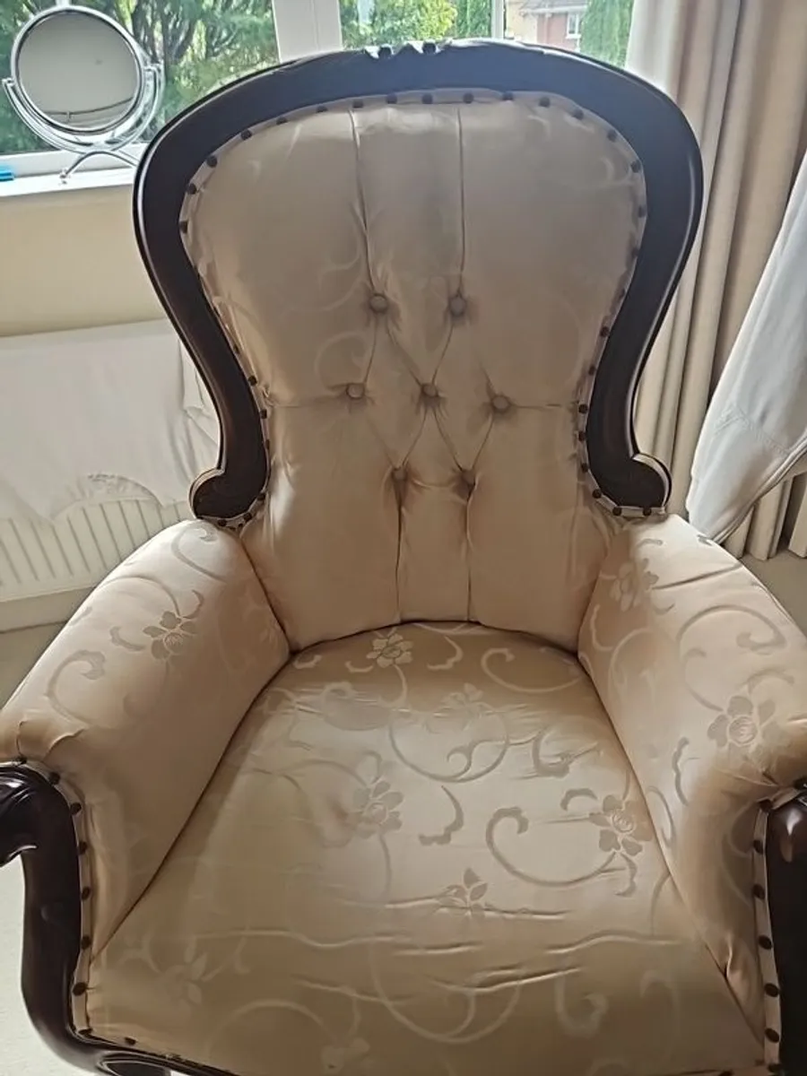 vintage chair - Image 2