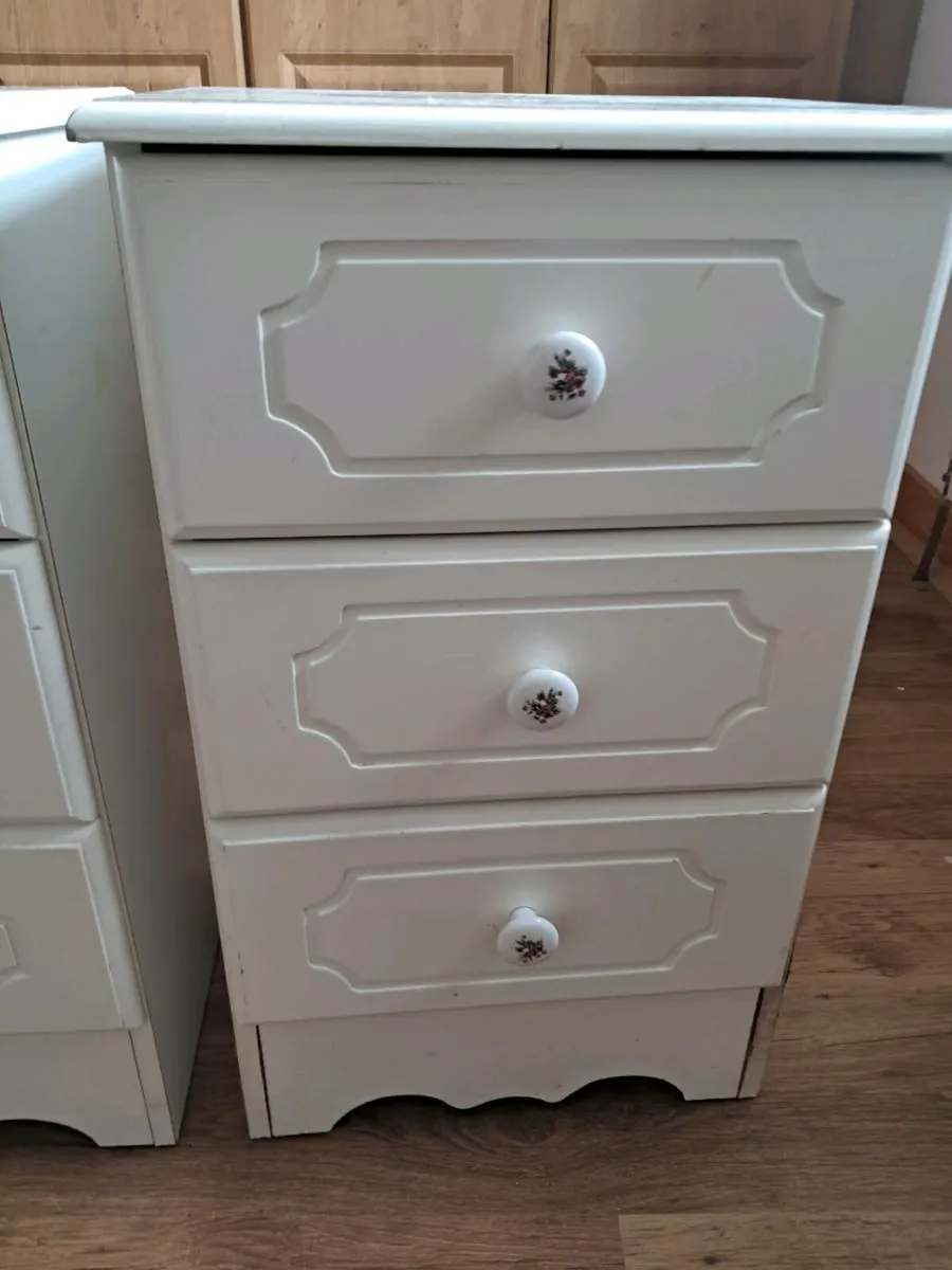 3 bed side lockers €15 each/ 3 for 40 - Image 3