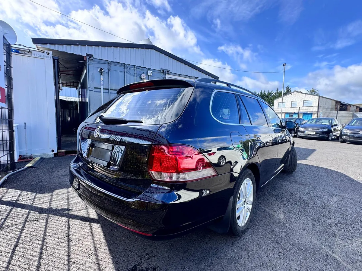 VOLKSWAGON GOLF ESTATE 2010 - Image 4