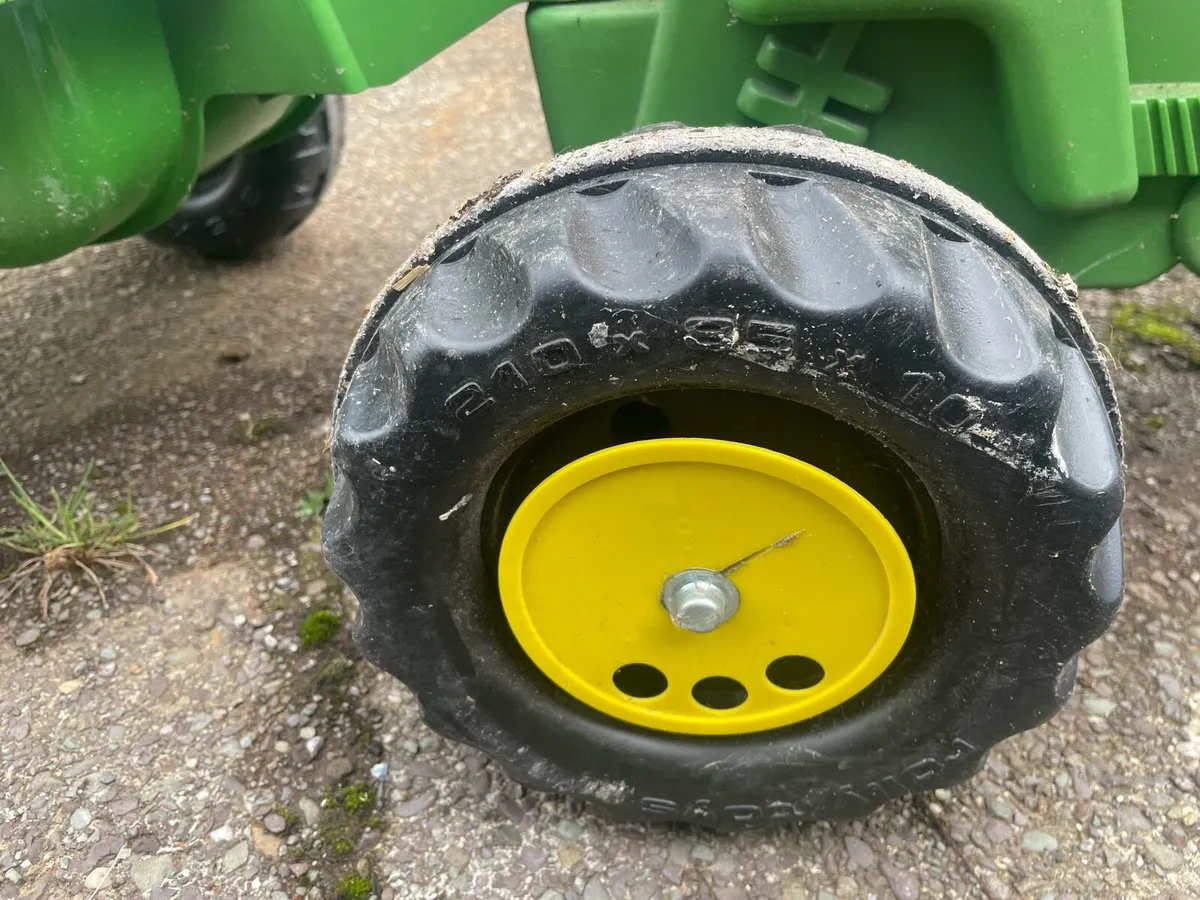 John deer ride on - Image 3