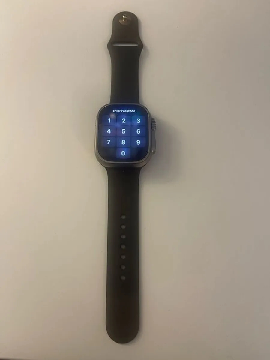 Apple Watch Ultra GPS + Cellular - Image 1