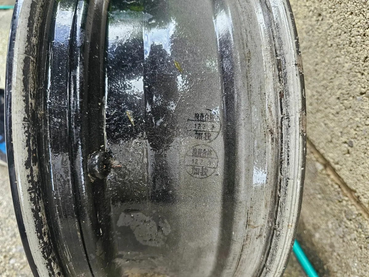 Genuine 15" Inch Alloy wheel Rim - Image 4
