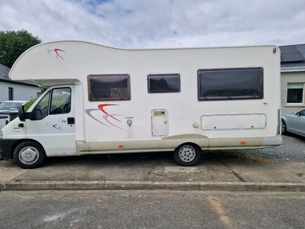 6 berth Campervan - Image 1