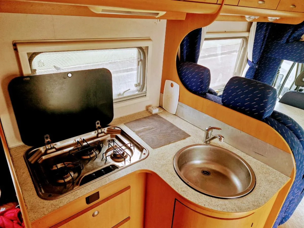 6 berth Campervan - Image 3