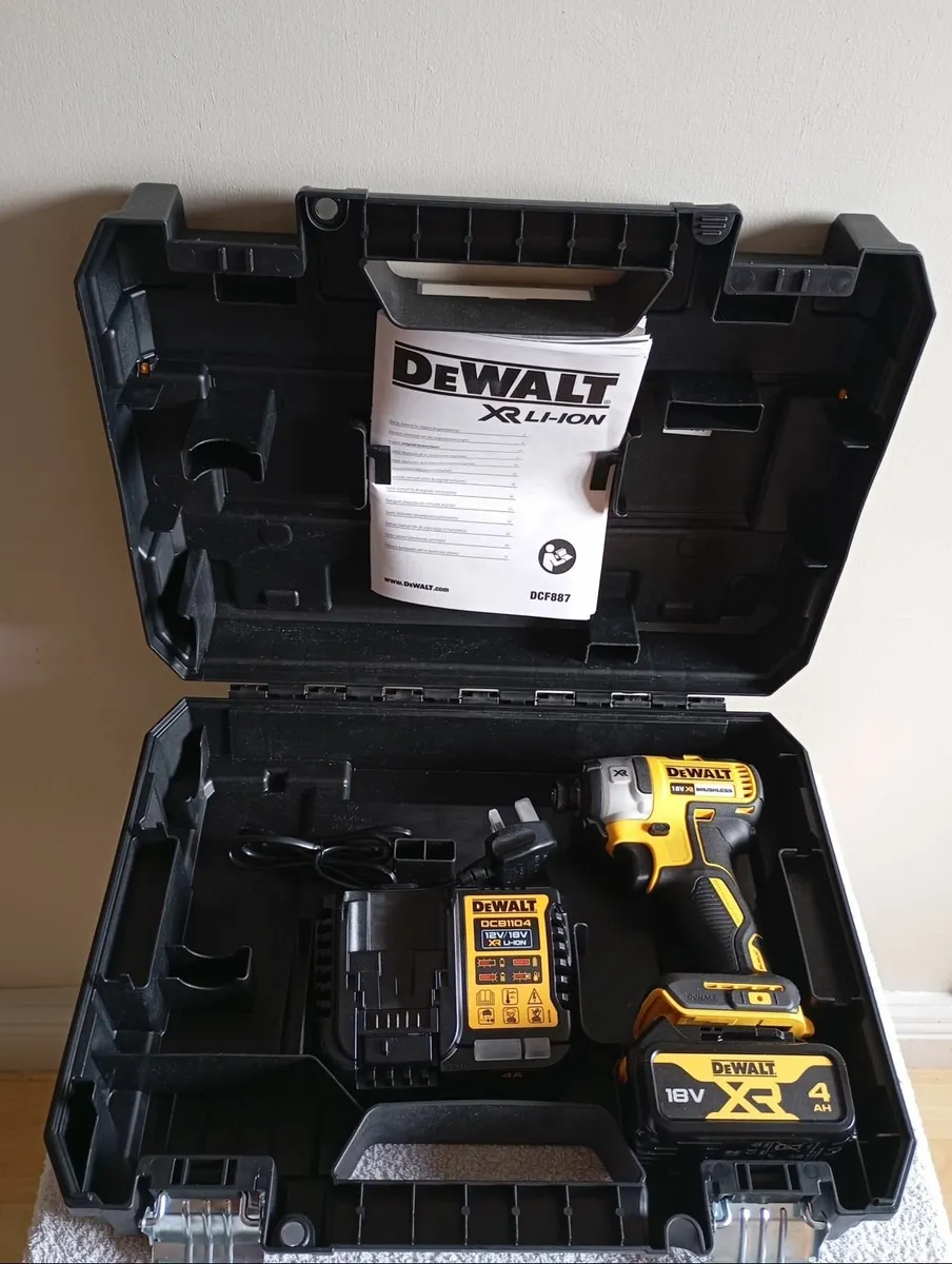 DeWalt dcf887 - Image 1