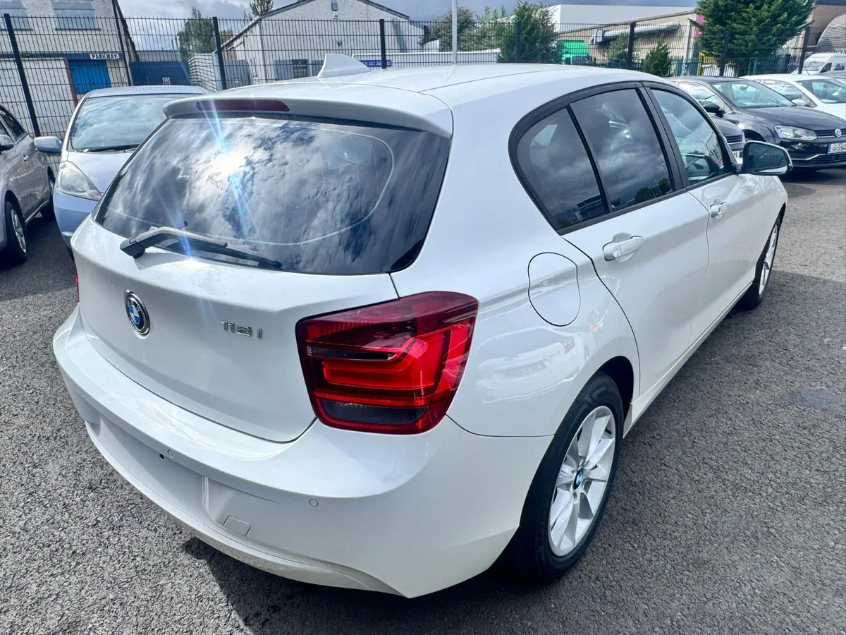 BMW SERIES 1 WHITE 2015 - Image 4