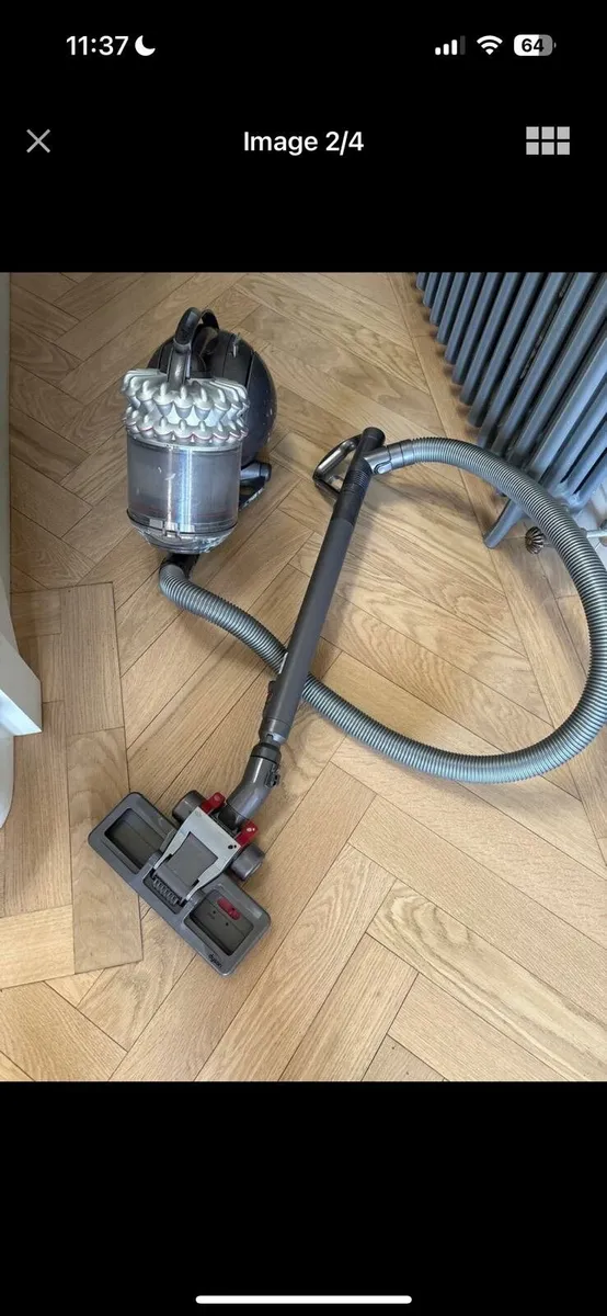 Dyson - Image 2