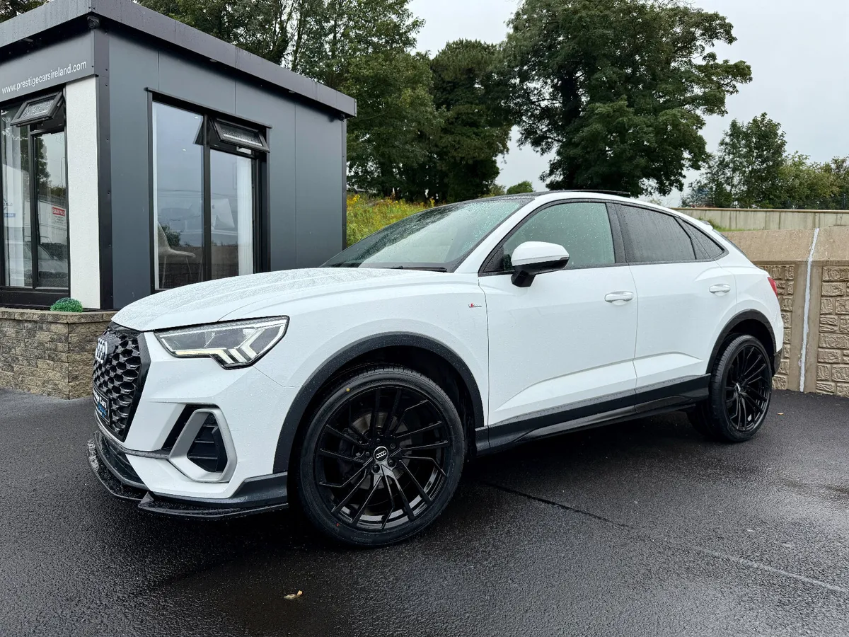 192 AUDI Q3 2.0 35TDI S LINE AUTO SPORTBACK,S/ROOF - Image 1