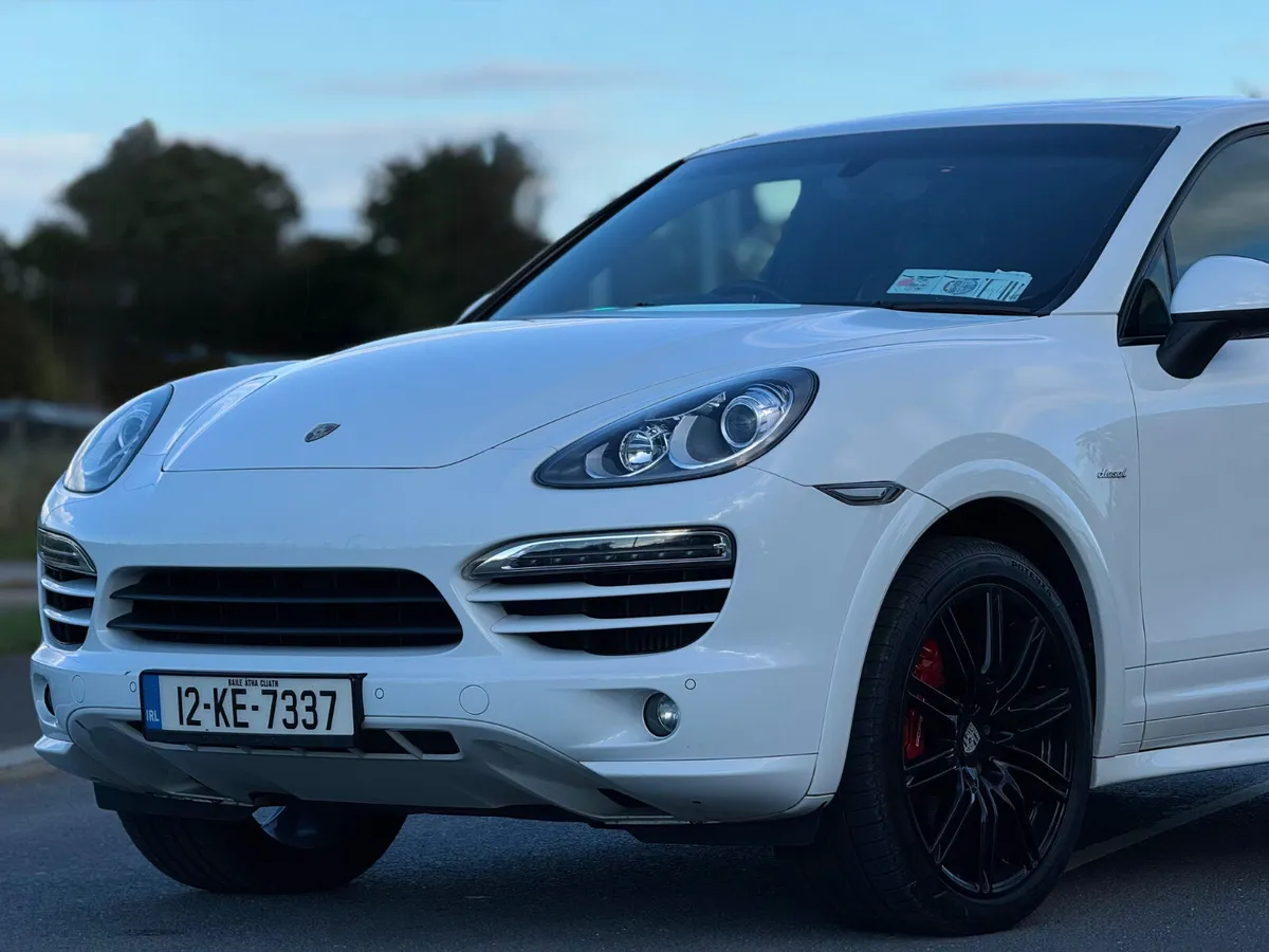 Porsche Cayenne 2012 3L DIESEL AUTO NEW NCT - Image 4