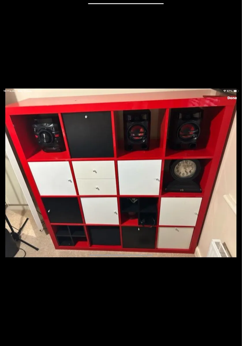 Large storage unit - Image 1