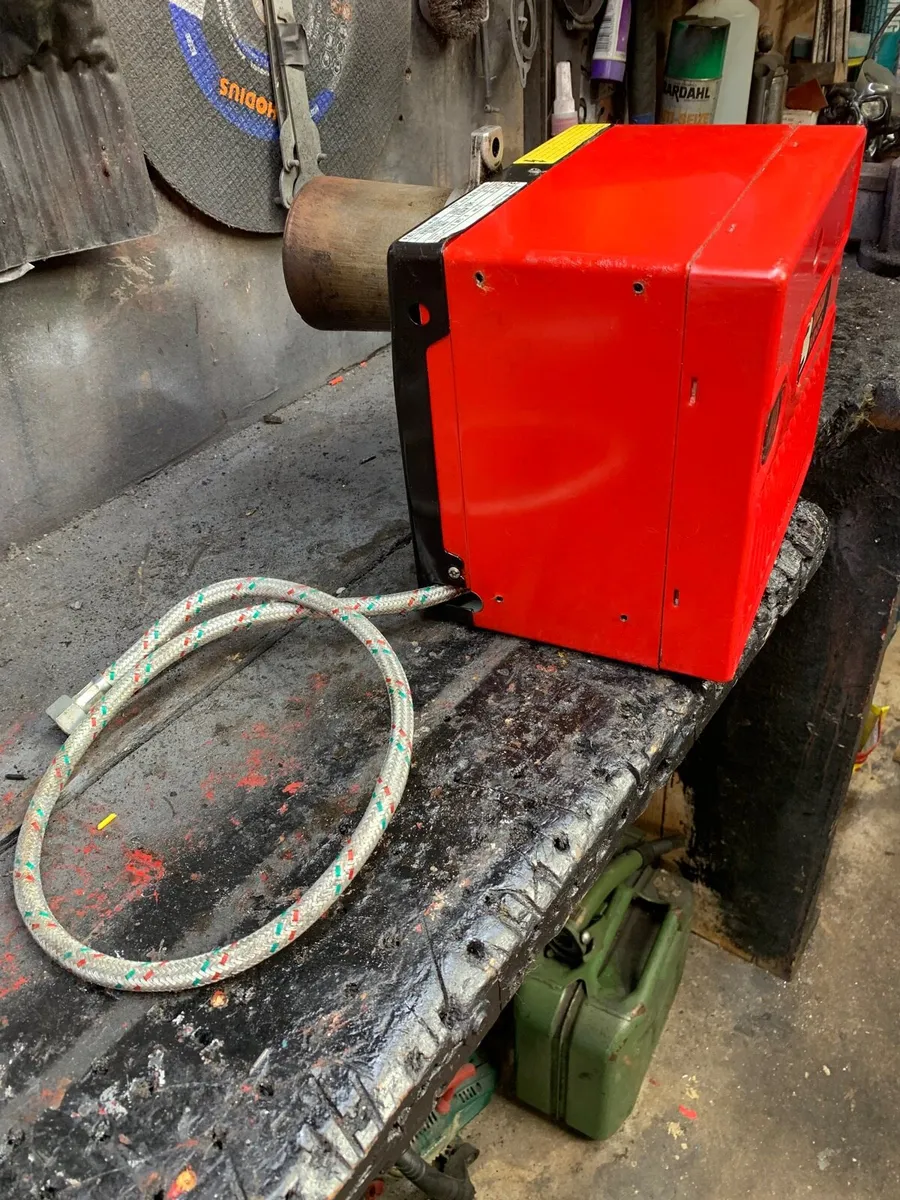 Oil Burner - Image 4