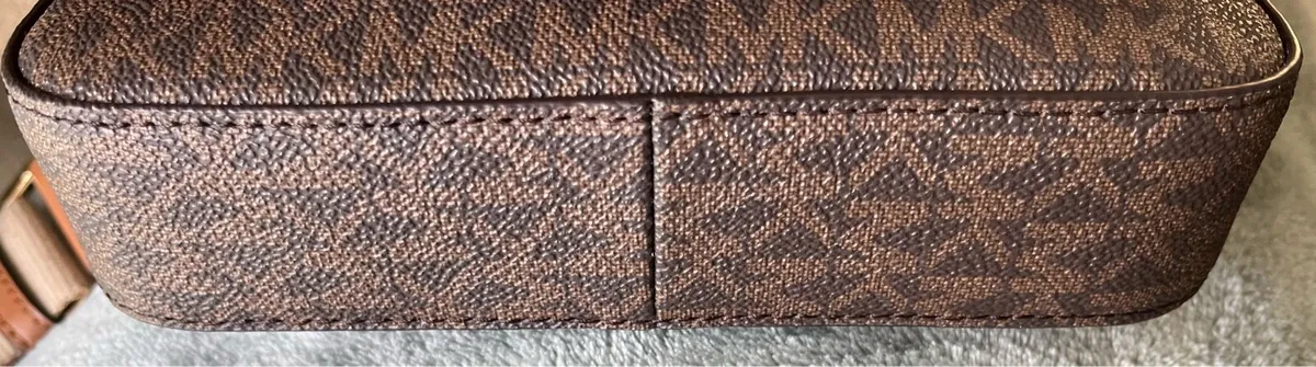 Michael Kors XS sling xbody - Image 4