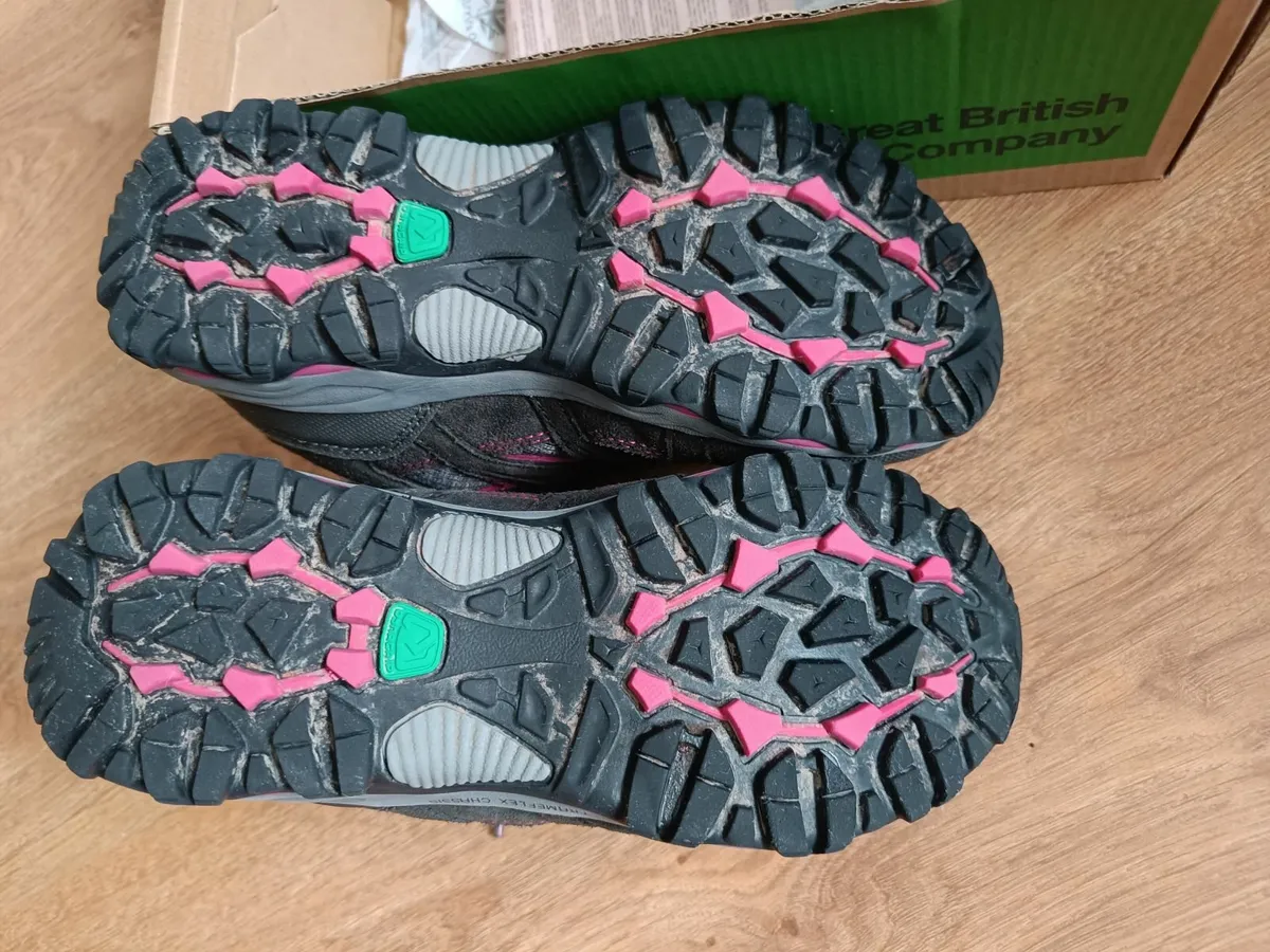 Karrimor Mount Low Ladies size 4.5 - Image 3