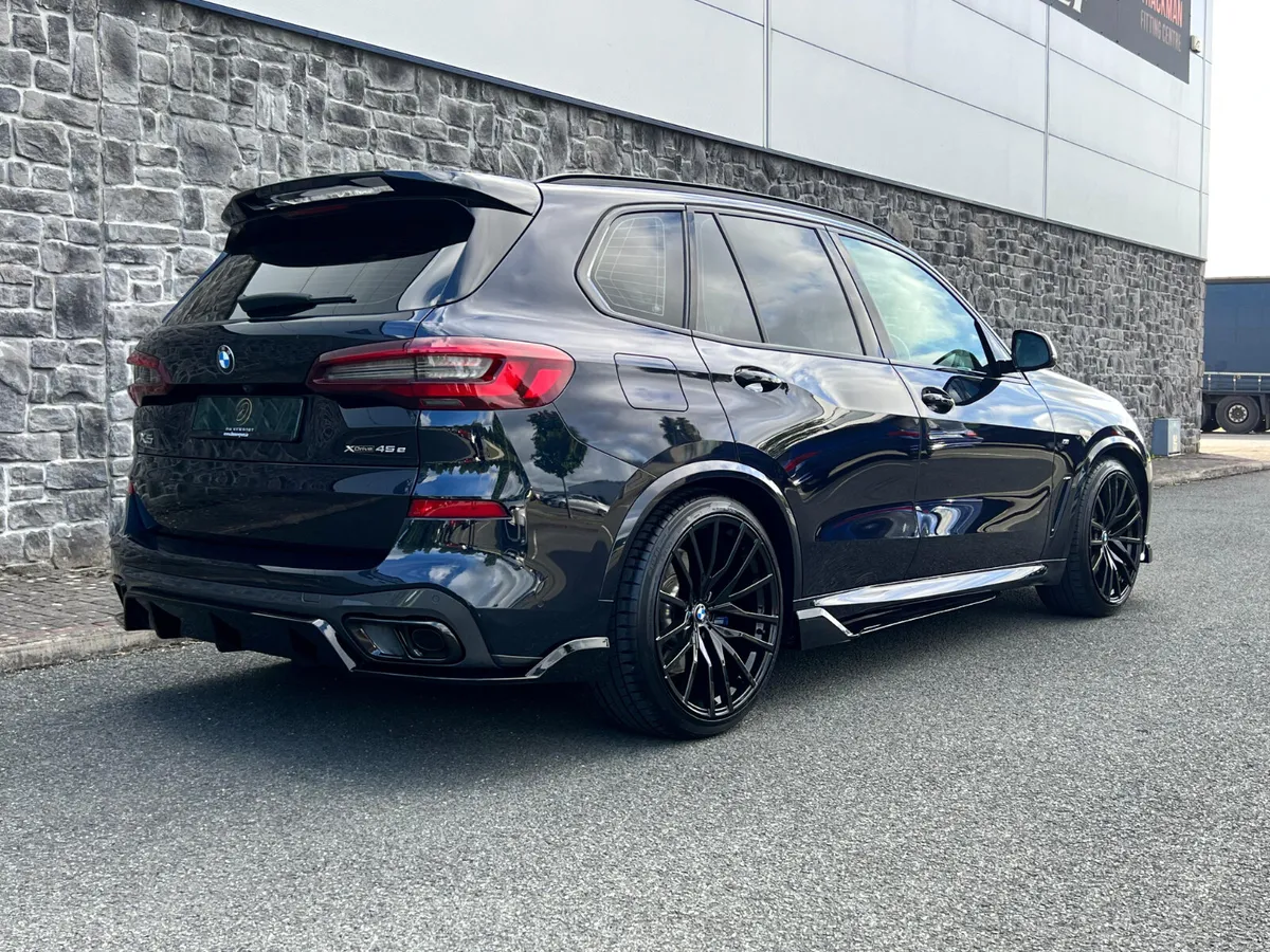 2021 BMW X5 M Sport M Performance 45E FSH - Image 4