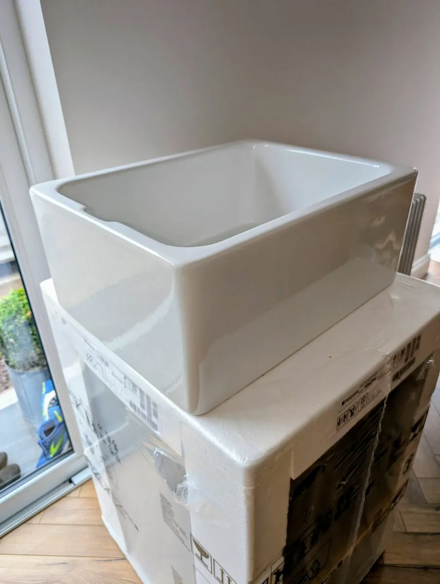 Belfast Sink - Image 1