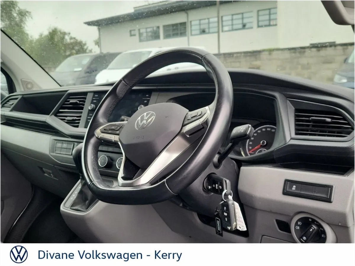 Volkswagen Transporter Highline Sportline LWB 204 - Image 4