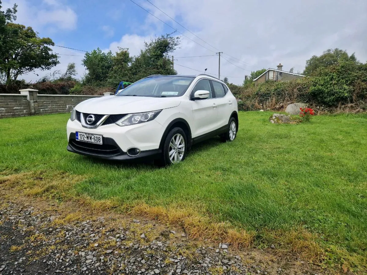 Nissan Qashqai SV low kms - Image 3