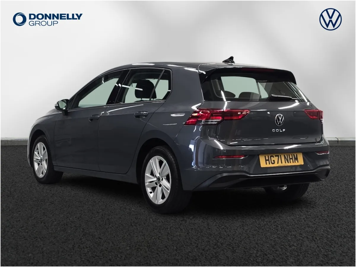 Volkswagen Golf Diesel Hatchback Life - Image 3