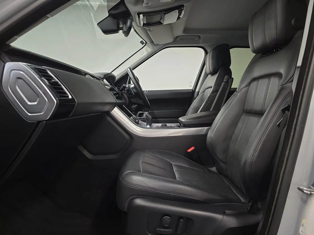 Land Rover Range Rover Sport Diesel Estate HSE Dyn - Image 3