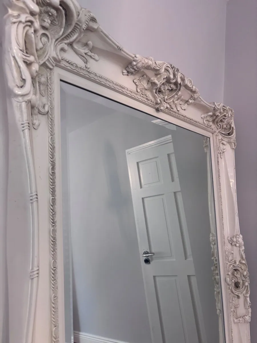 Mirror - Image 1