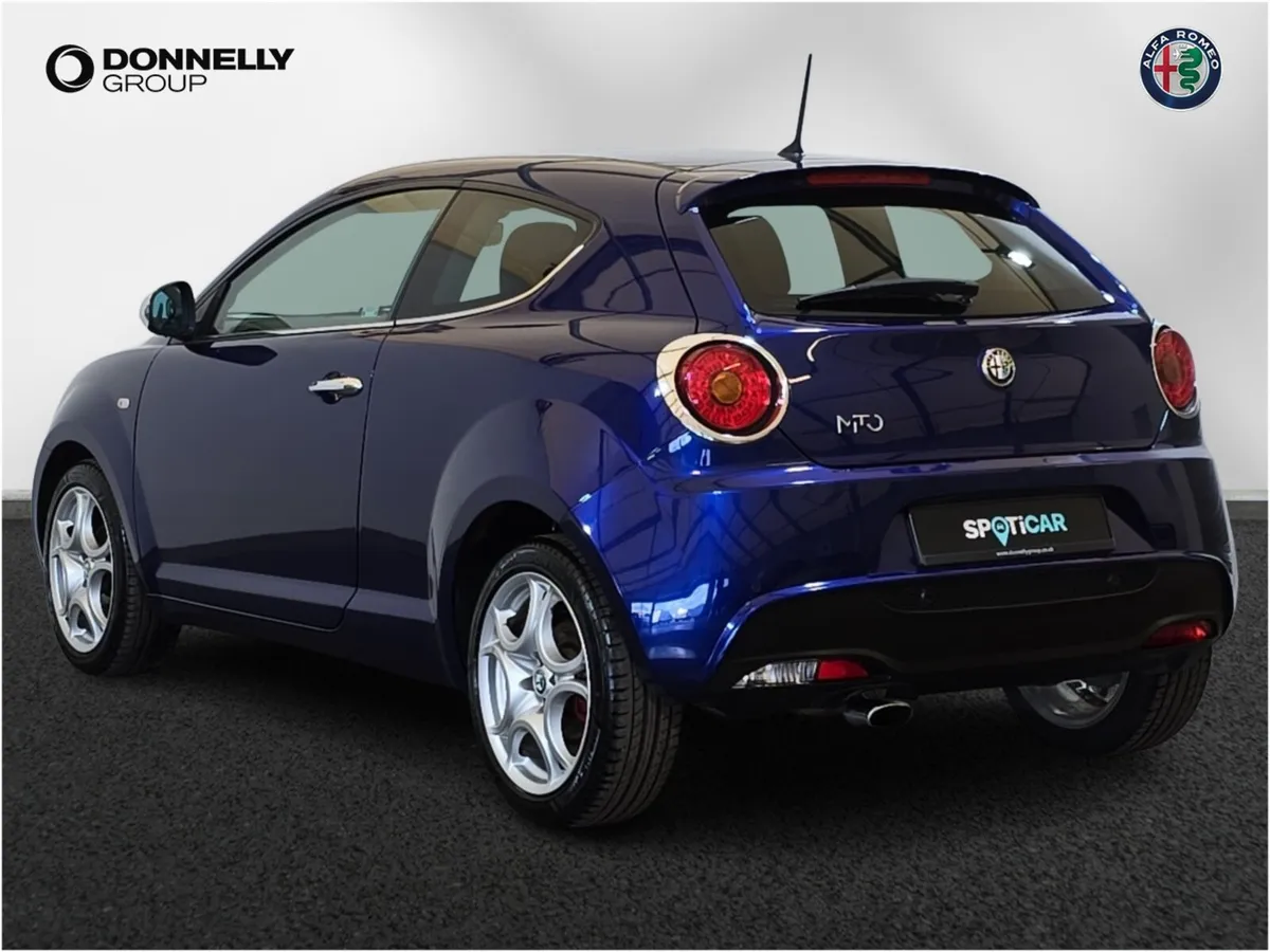 Alfa Romeo Mito Hatchback Distinctive - Image 2