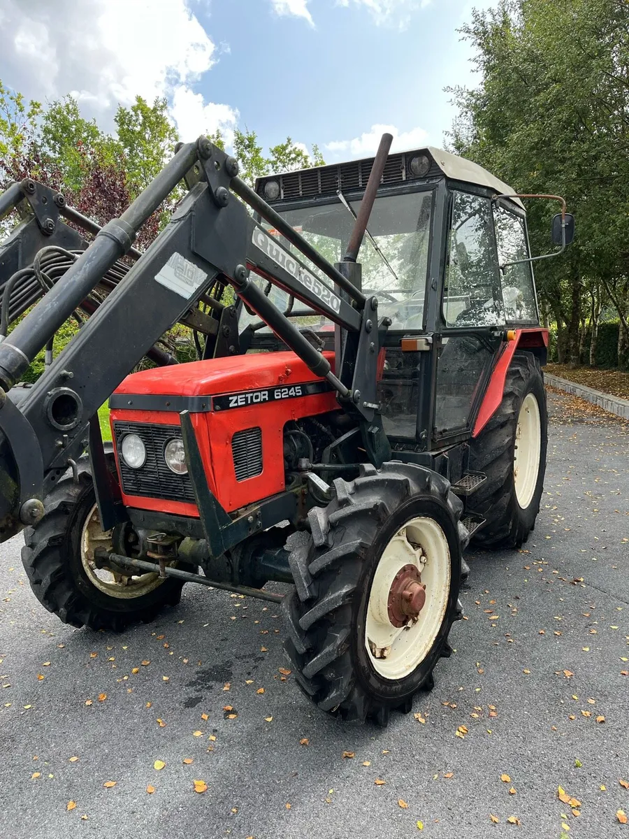 Zetor 6245 with Quicke loader - Image 3