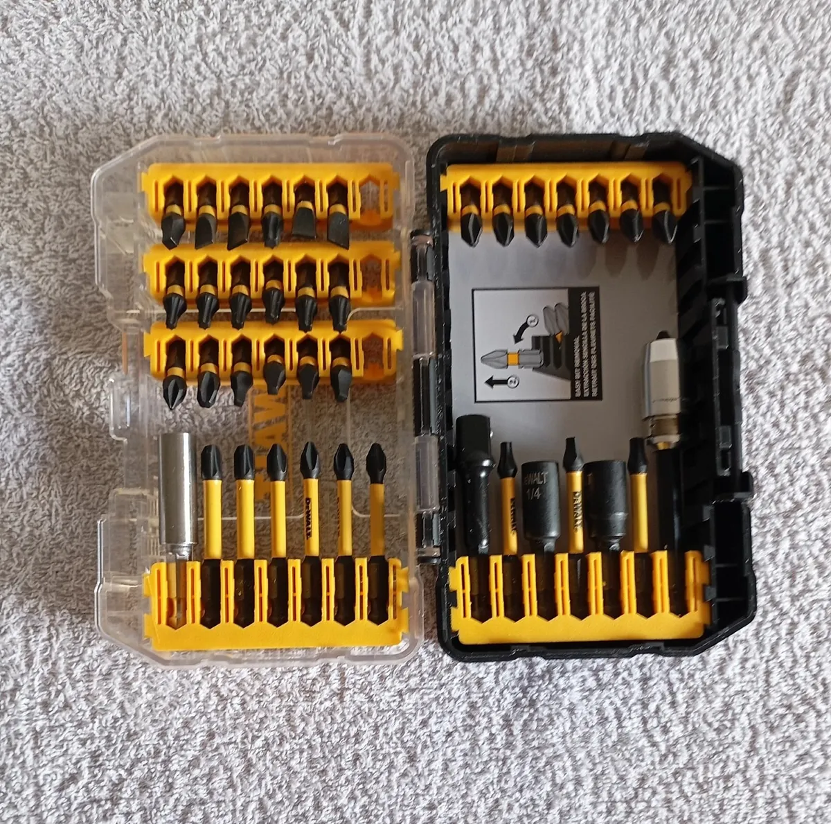 DeWalt 40 piece Pozi Set(New) - Image 1