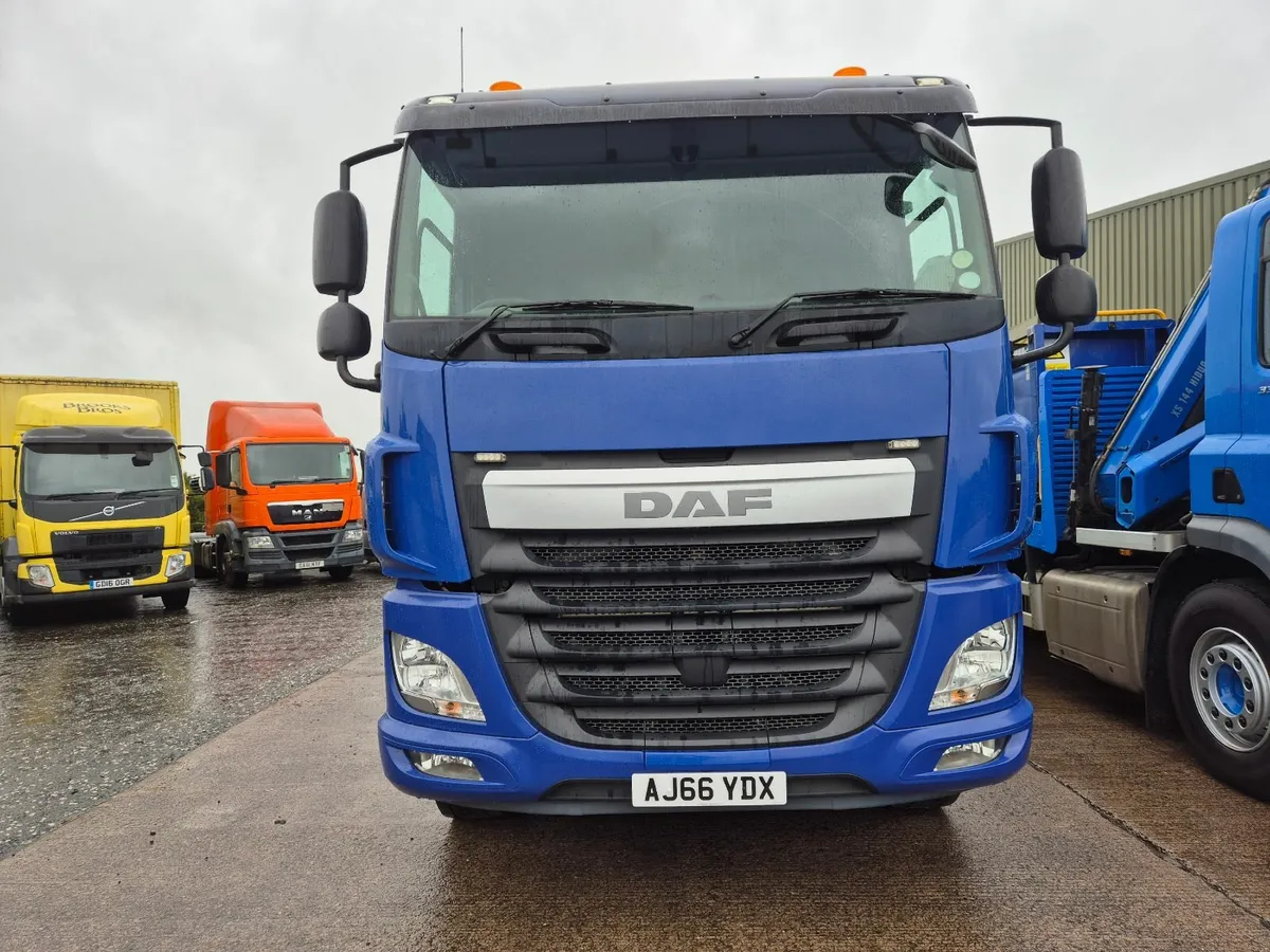 2016 (Dec) Daf 410 8x2 Palfinger crane 194000kms - Image 3