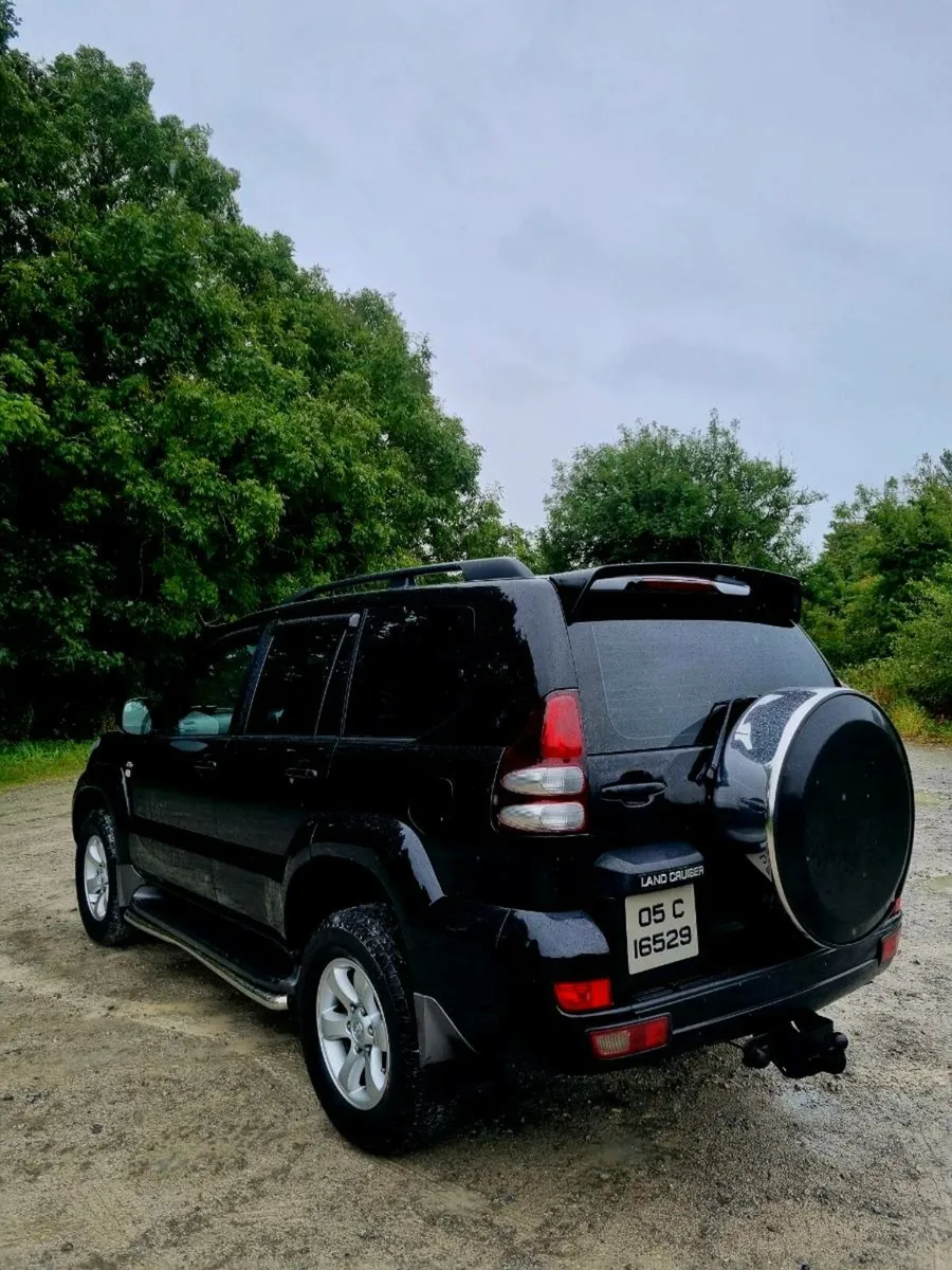 Landcruiser LC4 crewcab - Image 3