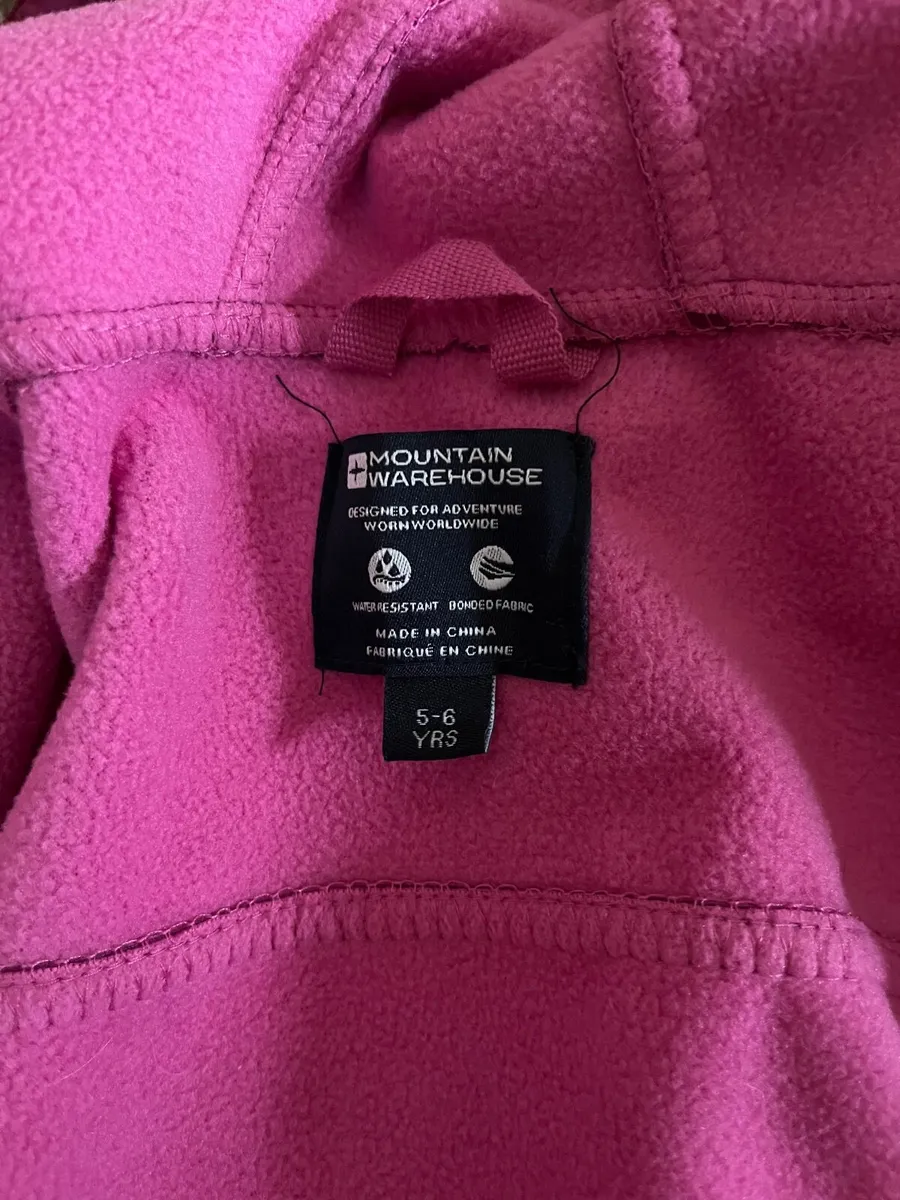Mountain warehouse kids jacket 5-6 years - Image 2