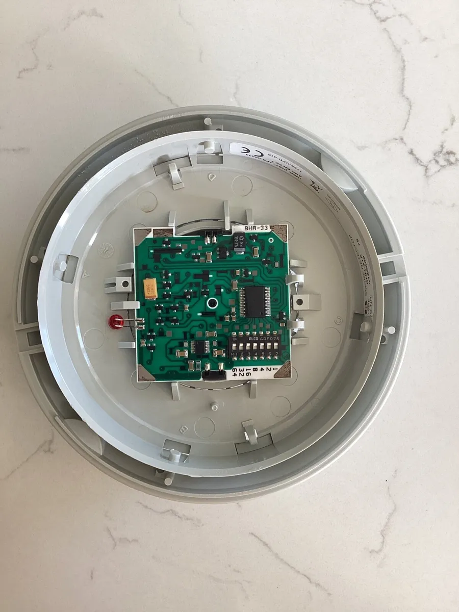 Smoke Detector (Autronica 116-BHH-31A) - Image 2