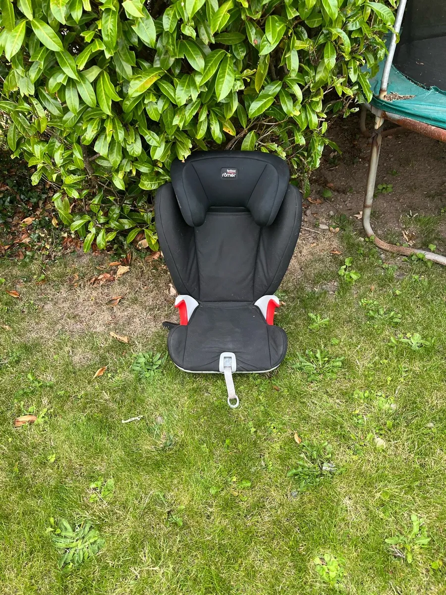 Britax Romer high back booster child car seat - Image 2