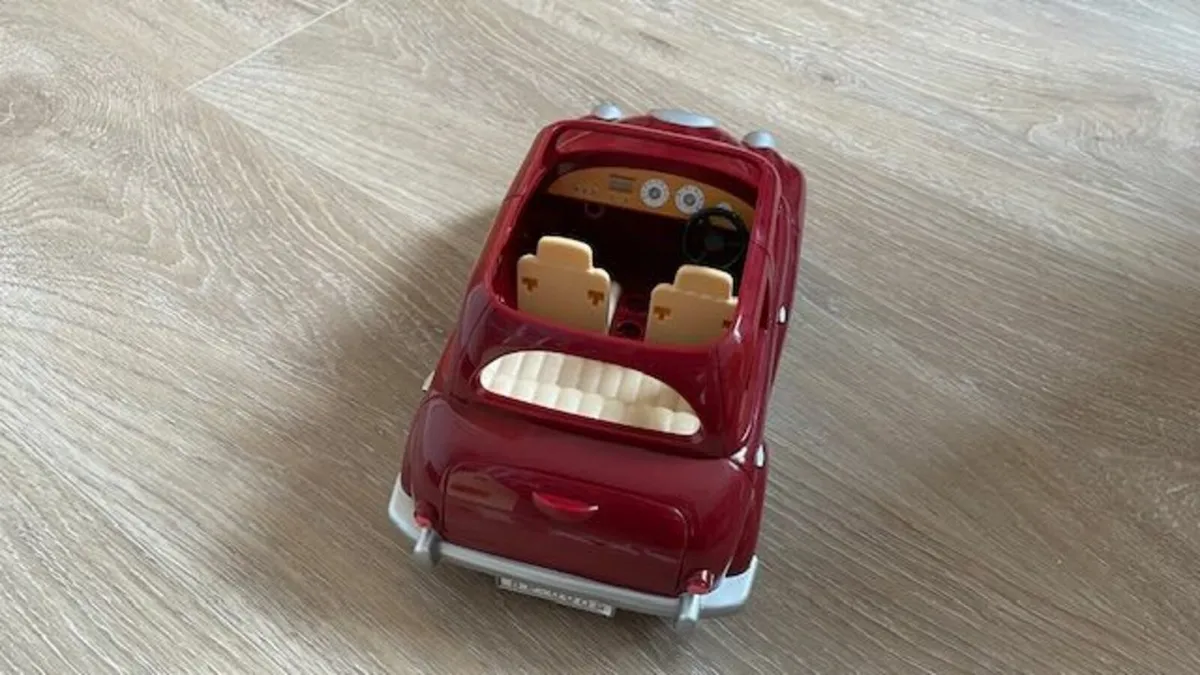 Sylvanian families - Family Saloon Car - Image 2