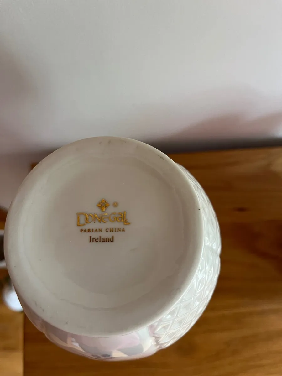 Donegal China Vase - Image 4