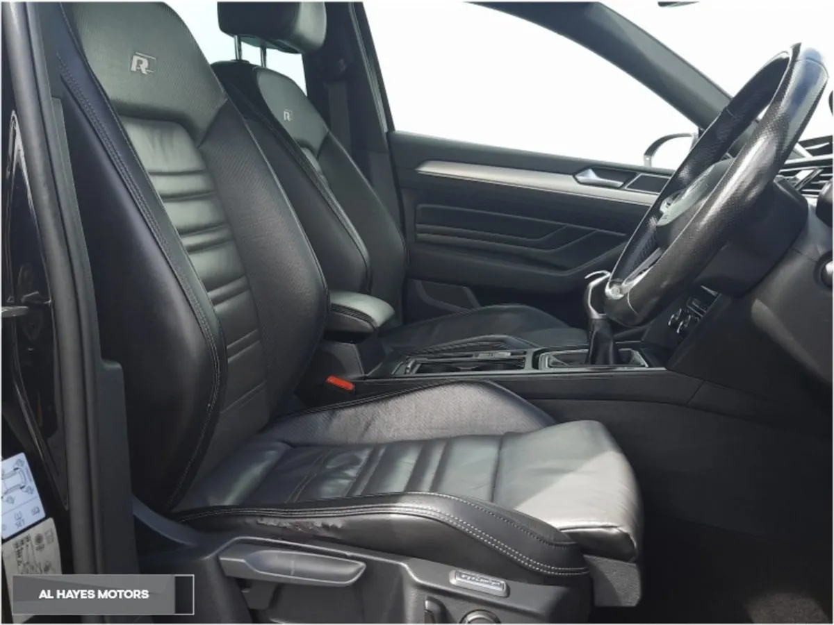 Volkswagen Passat  R Line Estae 2.0 TDI 150HP - Image 3