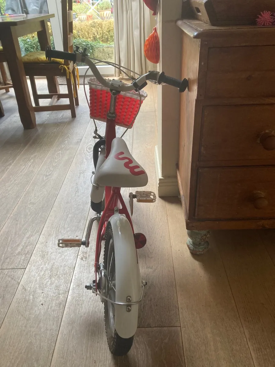 Kids bike - Image 2