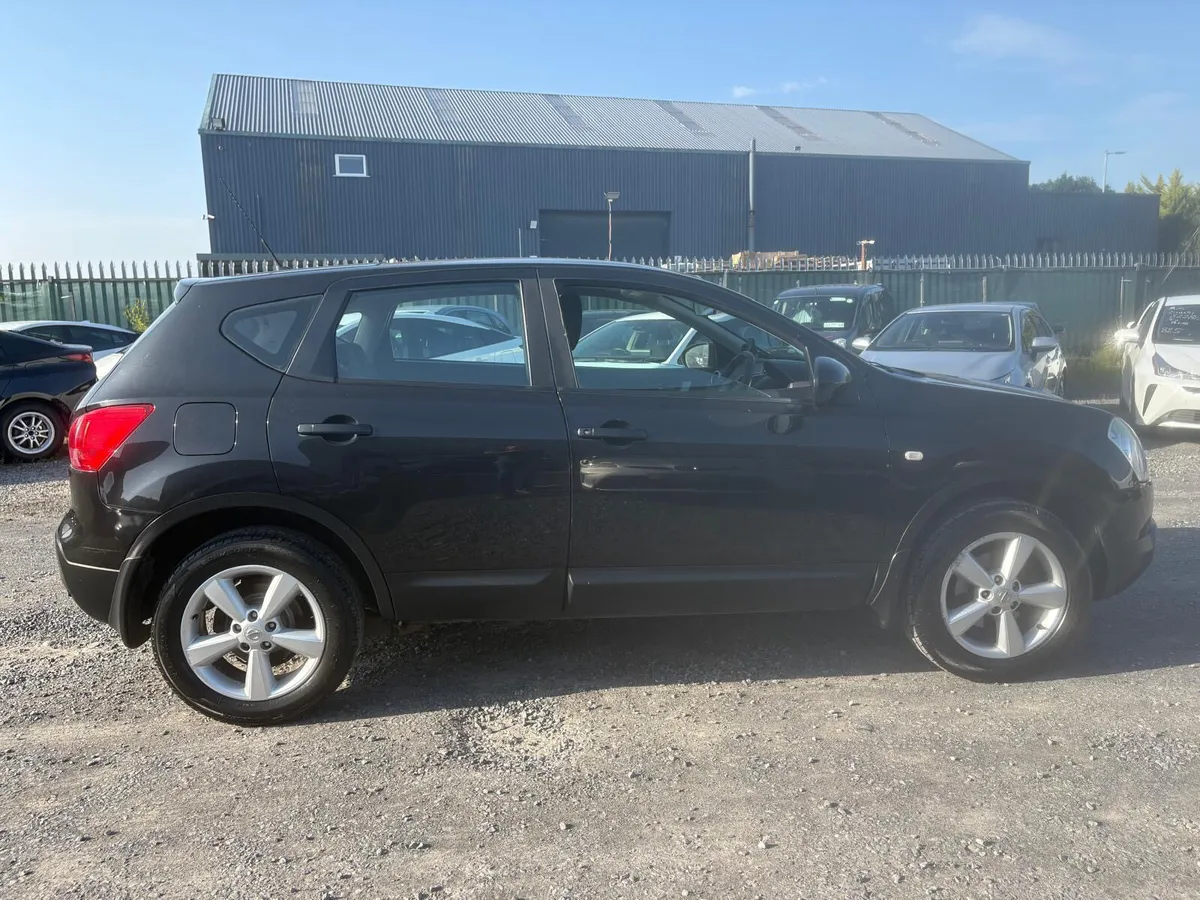Nissan Qashqai 2009 - Image 3
