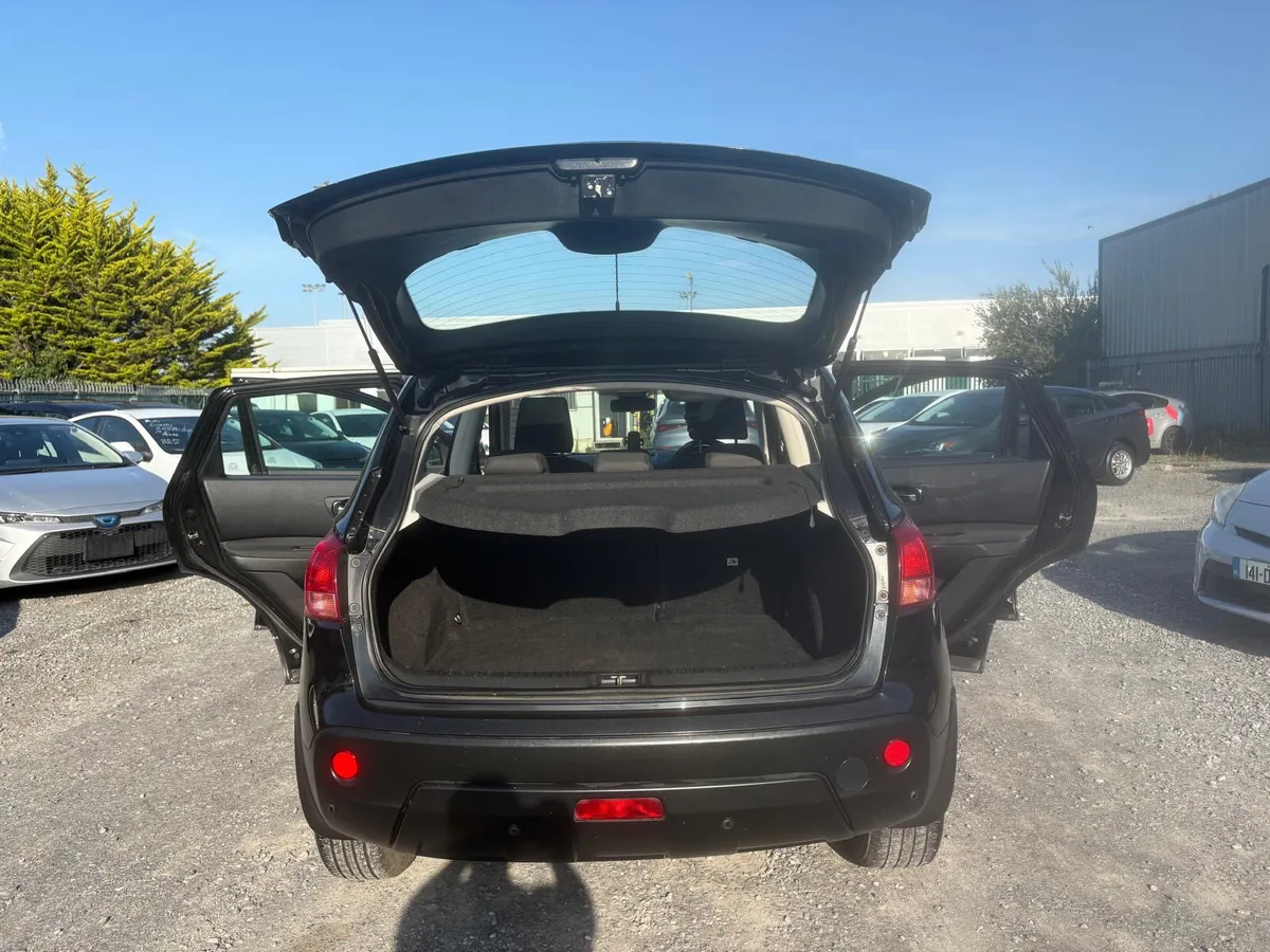 Nissan Qashqai 2009 - Image 2