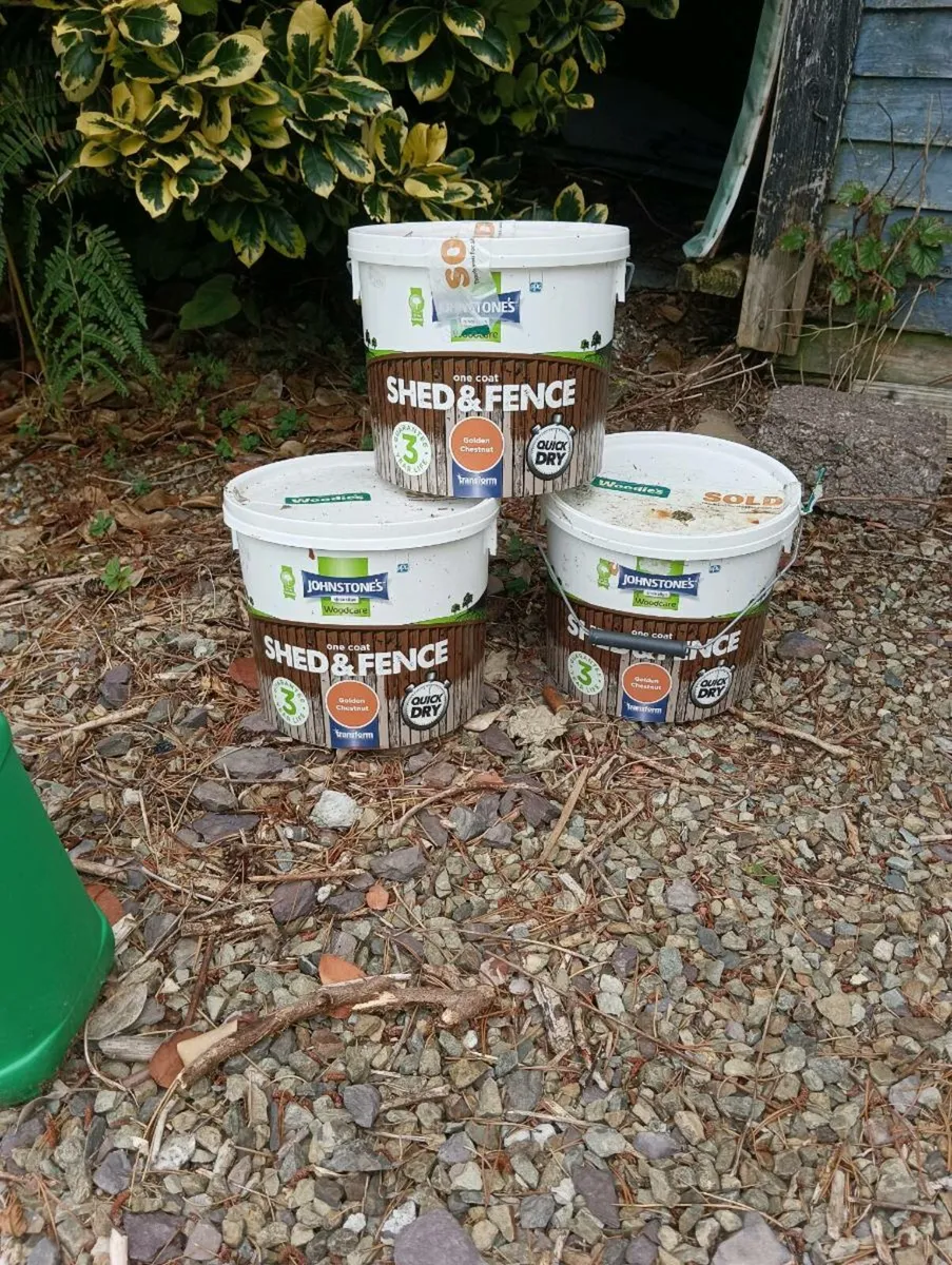 Paint and fence paint,4 half in total 15 Euro lott - Image 2