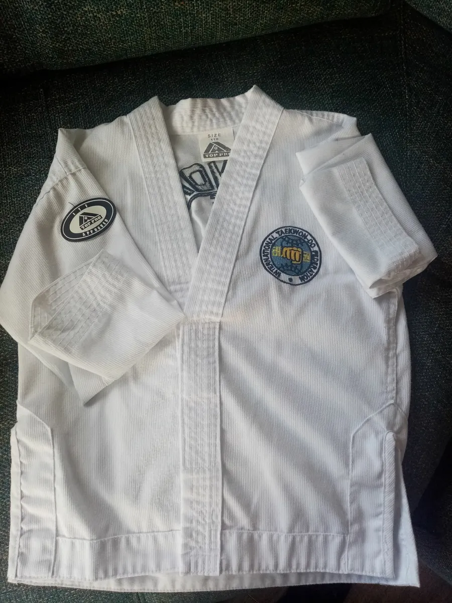Taekwondo Suit - Kids - Image 1