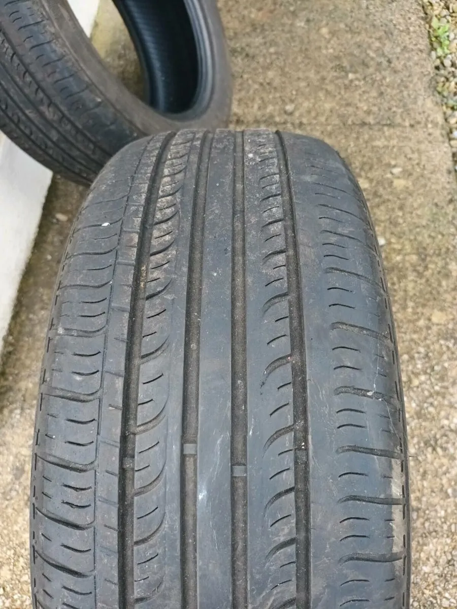 Car or van tyres - Image 2